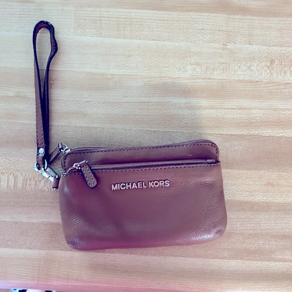 Michael Kors wristlet